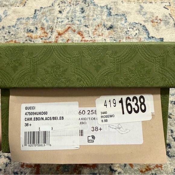 NWB Gucci Beige and Brown GG Canvas Horsebit Mules Size 38.5 - Picture 9 of 10